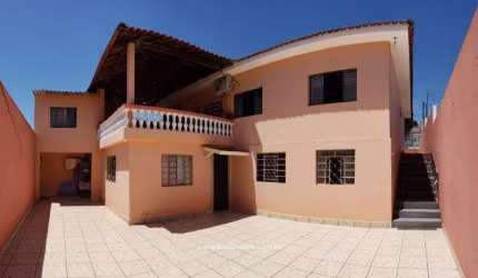 Casa para Venda em Presidente Prudente, Jardim Nova Planaltina, 3 dormitórios, 1 suíte, 2 banheiros, 3 vagas