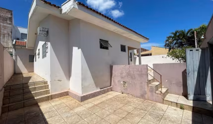 Casa para Venda em Presidente Prudente, Jardim Tropical, 4 dormitórios, 1 suíte, 4 banheiros, 2 vagas
