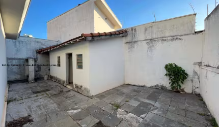 Casa para Venda em Presidente Prudente, Bosque, 3 dormitórios, 1 suíte, 3 banheiros, 4 vagas