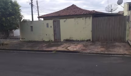 Casa para Venda em Martinópolis, jardim o Pioneiro, 2 dormitórios, 2 banheiros, 1 vaga