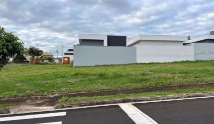 Terreno em Condomínio para Venda em Presidente Prudente, Condomínio Mart Ville
