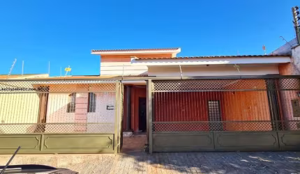 Casa para Venda em Presidente Prudente, Jardim Maracanã, 3 dormitórios, 2 banheiros, 2 vagas
