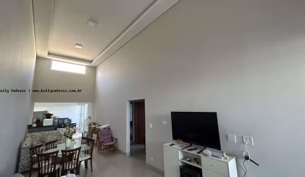 Imóvel Comercial para Venda em Presidente Prudente, Residencial Bongiovani, 3 dormitórios, 2 vagas