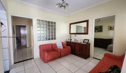 Casa para Venda em Presidente Prudente, Parque São Matheus, 4 dormitórios, 1 suíte, 3 banheiros, 2 vagas