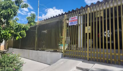 Casa para Venda em Presidente Prudente, Jardim Vale Do Sol, 4 dormitórios, 2 banheiros, 4 vagas