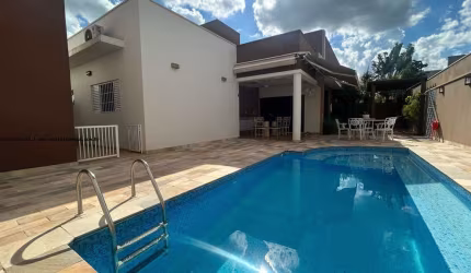 Casa em Condomínio para Venda em Presidente Prudente, Condomínio Quinta Das Flores, 3 dormitórios, 3 suítes, 4 banheiros, 2 vagas