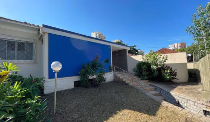 Casa para Venda em Presidente Prudente, Bosque, 4 dormitórios, 1 suíte, 3 banheiros, 5 vagas