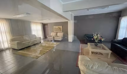 Apartamento para Venda em Presidente Prudente, Jardim Bongiovani, 3 dormitórios, 1 suíte, 3 banheiros, 1 vaga