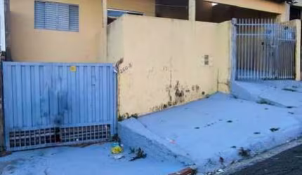 Casa para Venda em Presidente Prudente, Conjunto Habitacional Jardim Humberto Salvador, 5 dormitórios, 1 suíte, 3 banheiros