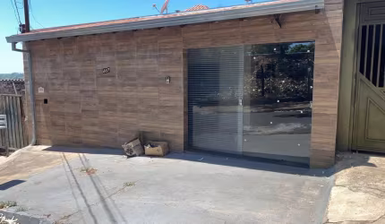 Casa para Locação em Presidente Prudente, Parque Alvorada, 3 dormitórios, 1 banheiro, 1 vaga