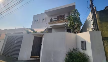 Casa para Venda em Presidente Prudente, Vila Ramos, 3 dormitórios, 1 suíte, 4 banheiros, 2 vagas