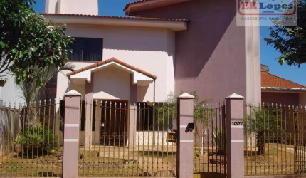 Casa com 3 dormitórios à venda, 487 m² por R$ 1.200.000,00 - Centro - Eldorado/MS