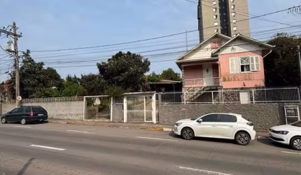 Terreno à venda na Nossa Senhora de Lourdes, Caxias do Sul  por R$ 2.120.000