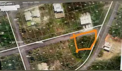 Terreno à venda no São Giácomo, Caxias do Sul  por R$ 260.000