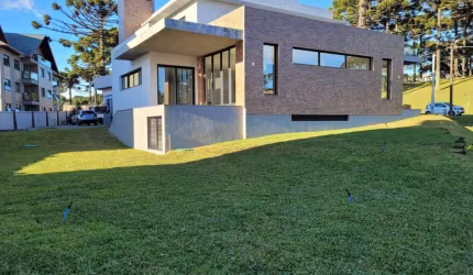 Casa em condomínio fechado com 4 quartos à venda no Centro, Canela  por R$ 4.500.776