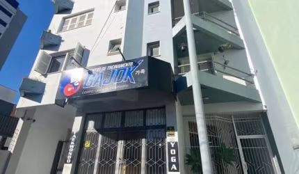 Apartamento com 3 quartos à venda no Pio X, Caxias do Sul  por R$ 650.000