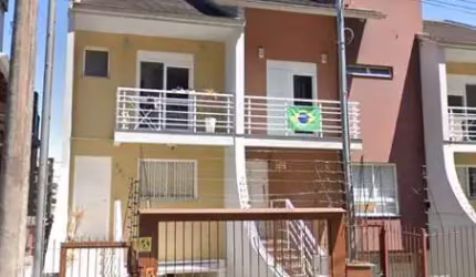Casa com 2 quartos à venda na Nossa Senhora da Saúde, Caxias do Sul  por R$ 488.000