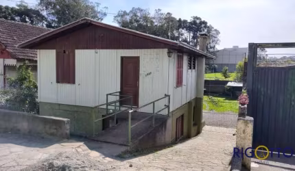Casa com 3 quartos à venda no Sagrada Família, Caxias do Sul  por R$ 480.000
