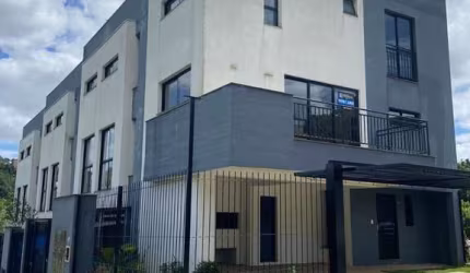 Casa com 2 quartos à venda na Nossa Senhora da Saúde, Caxias do Sul  por R$ 495.000