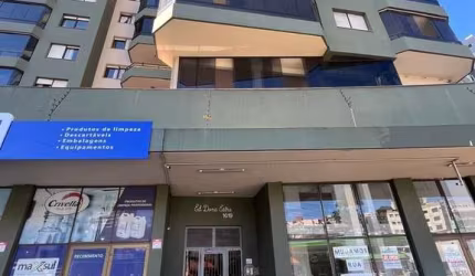 Apartamento com 2 quartos à venda no São Leopoldo, Caxias do Sul  por R$ 350.000