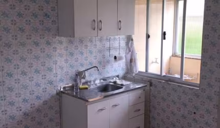 Apartamento com 1 quarto à venda no Pio X, Caxias do Sul  por R$ 175.000
