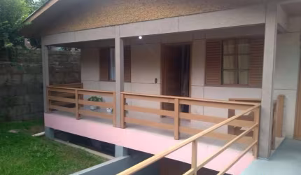 Casa com 3 quartos à venda no São Cristóvão, Caxias do Sul  por R$ 471.000