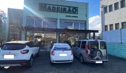 Barracão / Galpão / Depósito à venda no Cristo Redentor, Caxias do Sul  por R$ 3.100.000