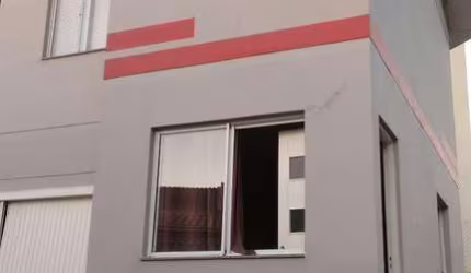 Casa com 2 quartos à venda no São Giácomo, Caxias do Sul  por R$ 259.700