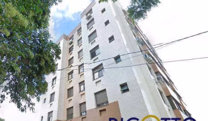 Apartamento com 3 quartos à venda na Vila Ipiranga, Porto Alegre  por R$ 689.000