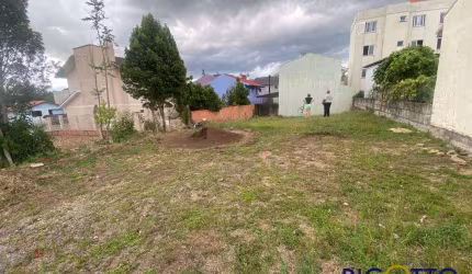 Terreno à venda no Desvio Rizzo, Caxias do Sul  por R$ 192.000