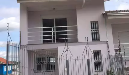 Casa com 2 quartos à venda no São Luiz, Caxias do Sul  por R$ 477.000