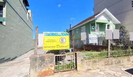 Terreno à venda no Rio Branco, Caxias do Sul  por R$ 1.200.000