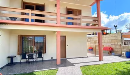Casa com 3 quartos à venda no Universitário, Caxias do Sul  por R$ 1.250.000