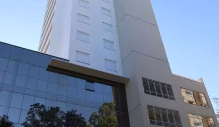 Sala comercial à venda no Cristo Redentor, Caxias do Sul  por R$ 365.000