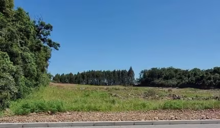 Terreno à venda na Nossa Senhora das Graças, Caxias do Sul  por R$ 149.000