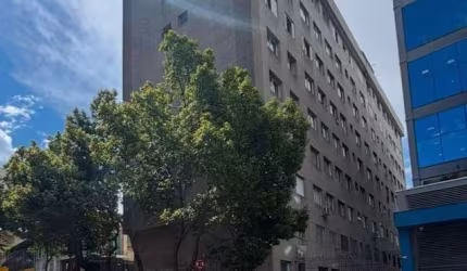 Apartamento com 2 quartos à venda no Centro, Caxias do Sul  por R$ 318.000