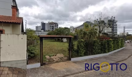 Terreno à venda no Madureira, Caxias do Sul  por R$ 1.200.000