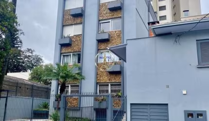 Apartamento com 3 quartos para alugar no Pio X, Caxias do Sul  por R$ 2.500