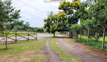 Lote a Prestações no Recanto das Emas / Goiânia