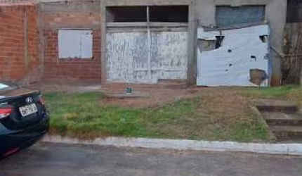 Sobrado à Venda no Condomínio Atibaia