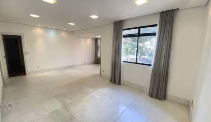 Apartamento 04 quartos, 02 vagas, próximo ao comércio, Bairro Santo Antônio