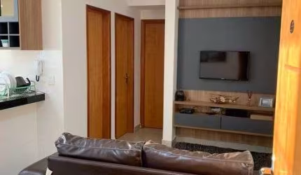Apartamento a venda de dois quartos, com armários planejados
