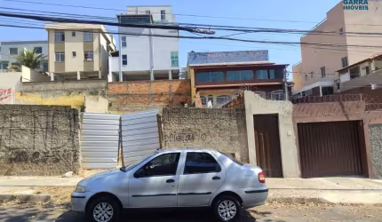 Terreno à venda na Olbiano Sausmikat, --, Heliópolis, Belo Horizonte por R$ 449.000