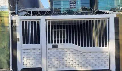 Casa com 3 quartos à venda na Rua Imaculada Novaes Santos, --, Céu Azul, Belo Horizonte por R$ 590.000