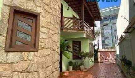 Casa com 4 quartos à venda na Rua Castelo Serpa, --, Castelo, Belo Horizonte por R$ 2.200.000
