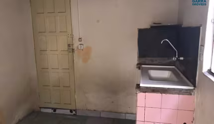 Barracão / Galpão / Depósito com 1 sala para alugar na São João da Serra, --, São Gabriel, Belo Horizonte por R$ 680