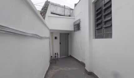 Casa com 1 quarto para alugar na Rua Salinas, --, Floresta, Belo Horizonte por R$ 2.000