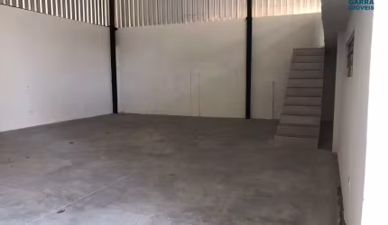 Barracão / Galpão / Depósito para alugar na Salvador Gurgel, --, Santa Cruz, Belo Horizonte por R$ 3.800