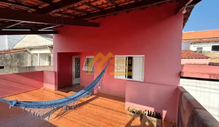 Casa a venda na 4L em Itapetininga