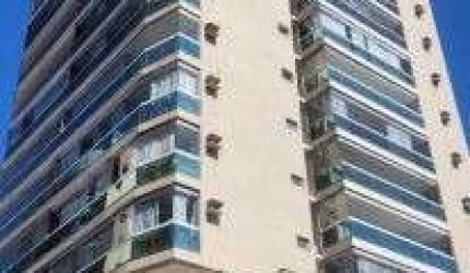 Apartamento com 3 Quartos à Venda, 115m